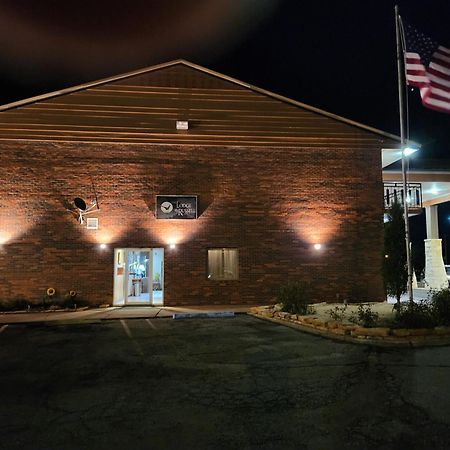 The Lodge At Russell - Russell Inn Exterior photo